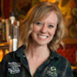 Meet your Posher, Pauline